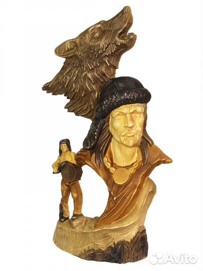 Резное панно из дерева 