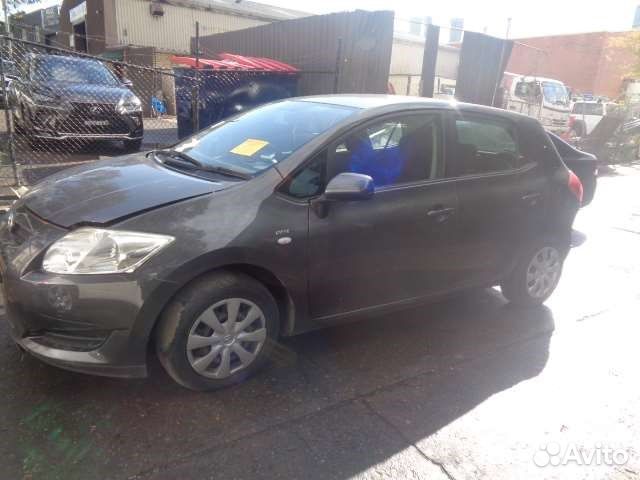 Разбор на запчасти Toyota Auris E15 2006-2012