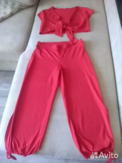 Костюм для тренировок (фитнес, танцы)