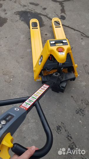 Тележка электрическая самоходная в наличии