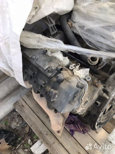 Двигатель на mercedes 3.2 112