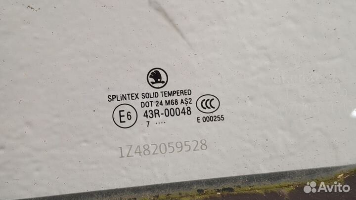 Дверь боковая левая передняя Skoda Octavia (A5)