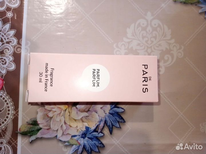 Парфюм guerlain la petite robe noire