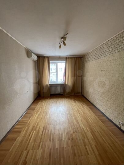 4-к. квартира, 112 м², 5/5 эт.