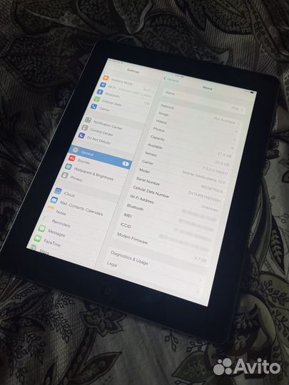 iPad 3 iOS 7 32GB Wifi+Cellular