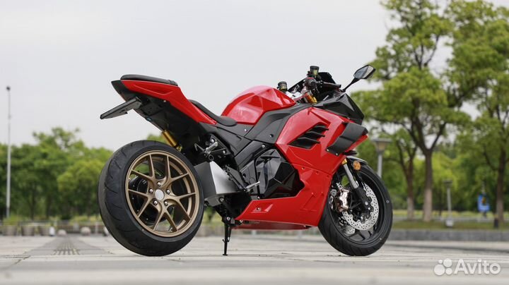 Последний электрический мотоцикл родом из Китая Sh