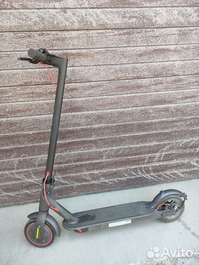 Самокат xiaomi m365 pro
