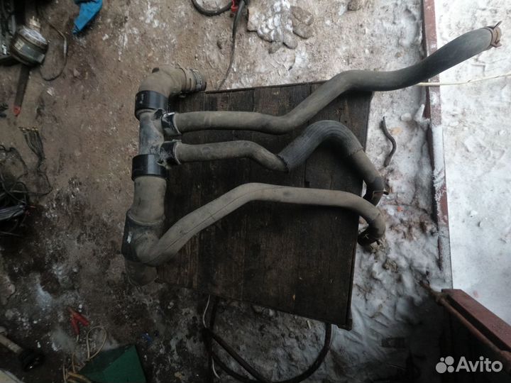 Патрубок охлаждения Рено Симбол,Клио