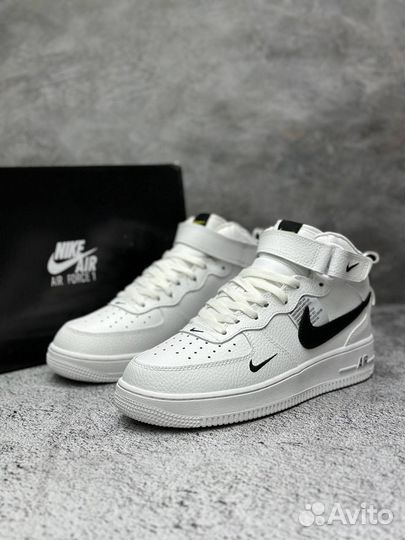 Nike air force 1 luxe