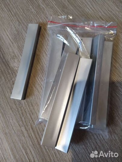 Мебельная фурнитура ручки