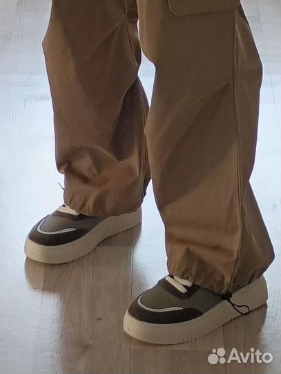 Кроссовки демисезонные женские 38