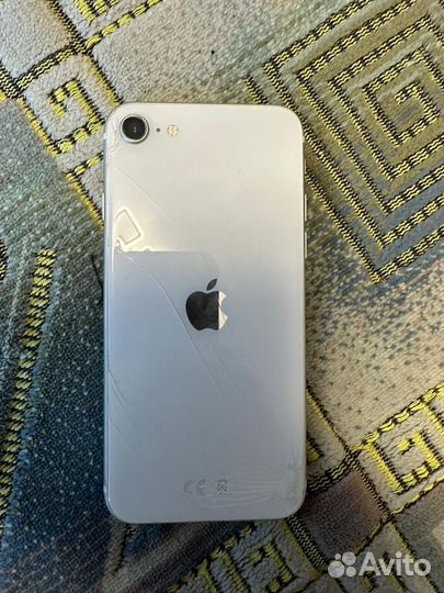 iPhone SE (2020), 64 ГБ