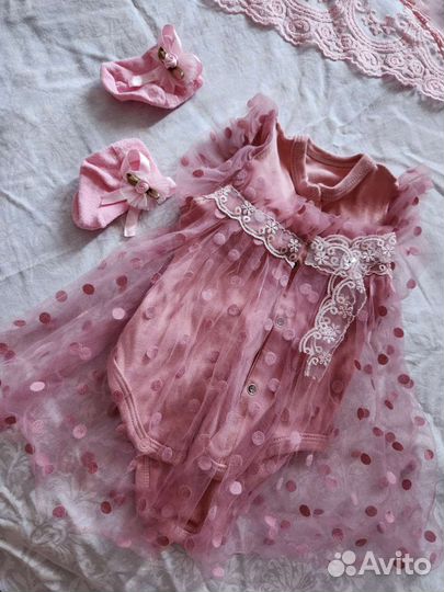 Комплект на выписку для девочки