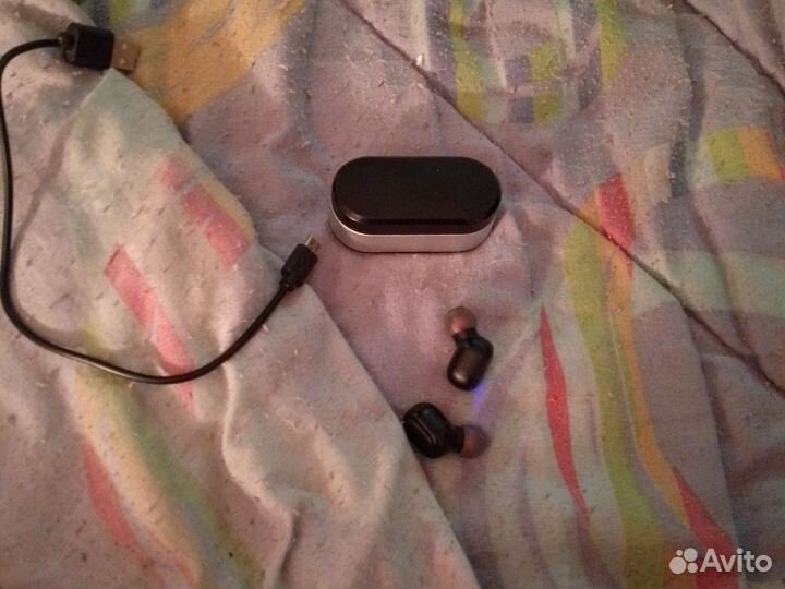 Беспроводные наушники