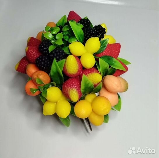 Ягодный букет из мыла