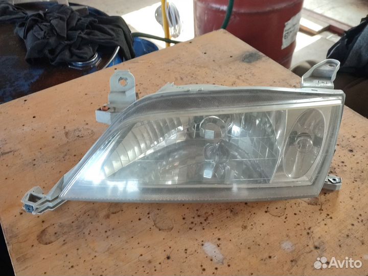 Продам фару