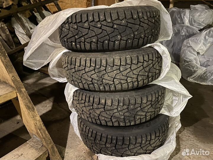 Pirelli Ice Zero 195/60 R15