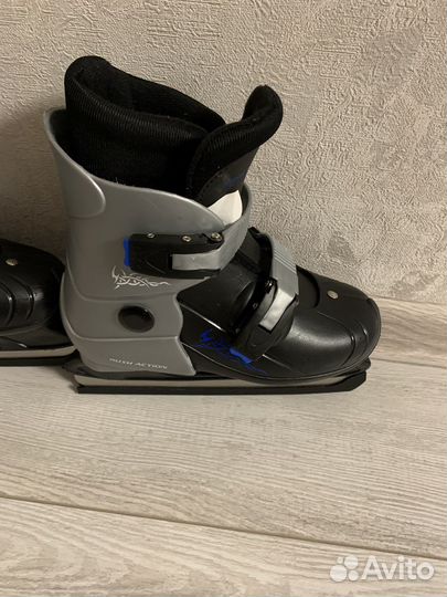 Коньки хоккейные