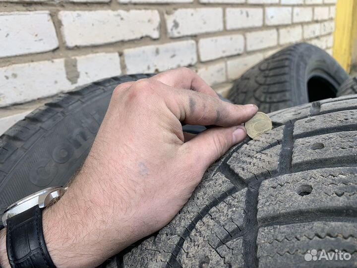 Continental Conti4x4IceContact 235/55 R17