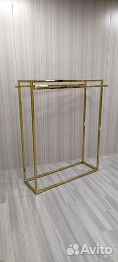 Торговое оборудование золотые