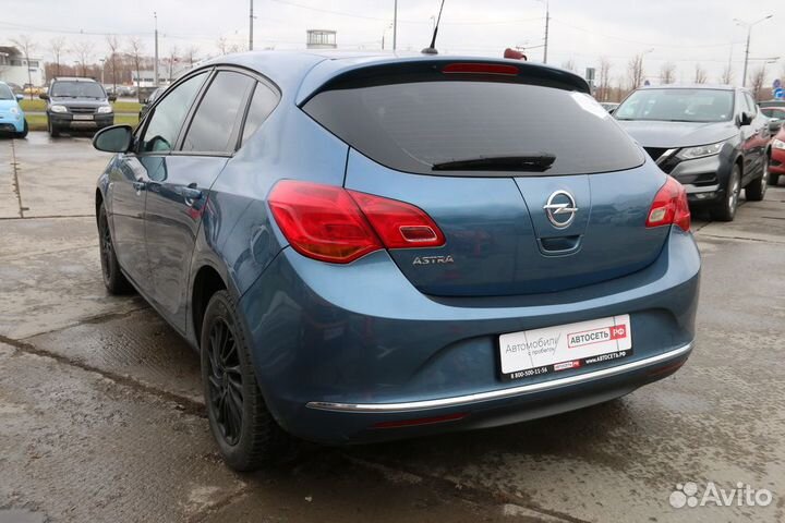 Opel Astra 1.6 МТ, 2013, 178 000 км