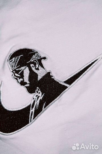 Машинная вышивка на одежде