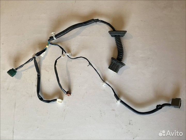Электропроводка задней левой двери Nissan Murano
