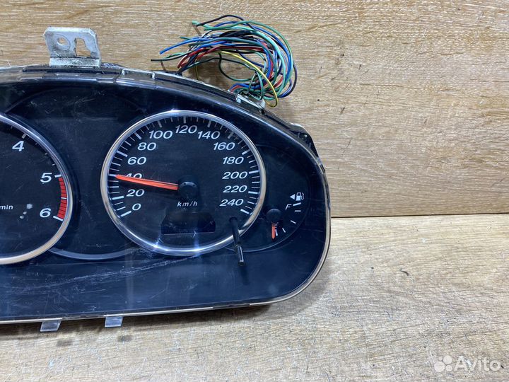 Панель приборов Mazda 6 GG дизель 112978