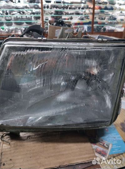Фары мерседес Вито 638 правая, левая