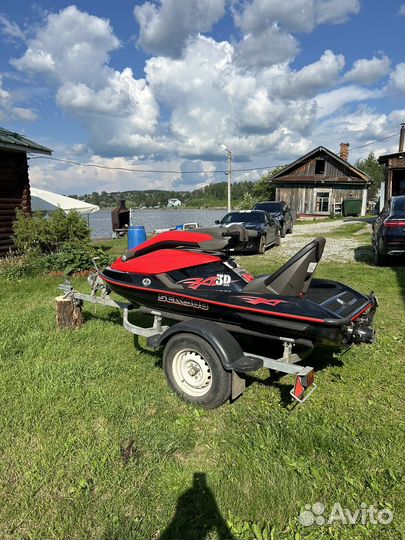 Продам гидроцикл SeaDoo 3D