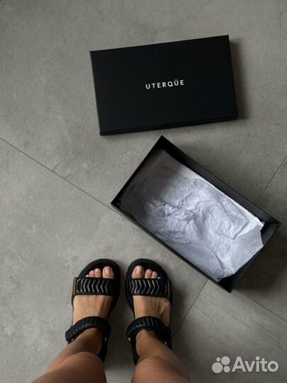 Сандалии Uterque