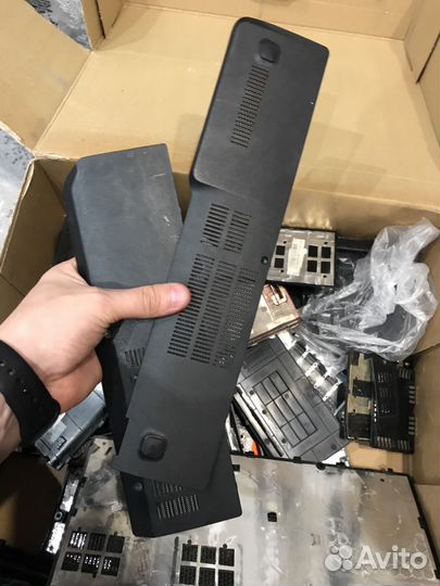 Сервисные крышки ноутбуков