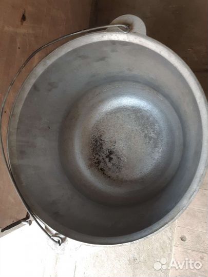 Казан большой б/у