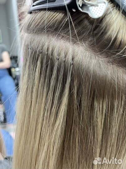 Модель на наращивание волос