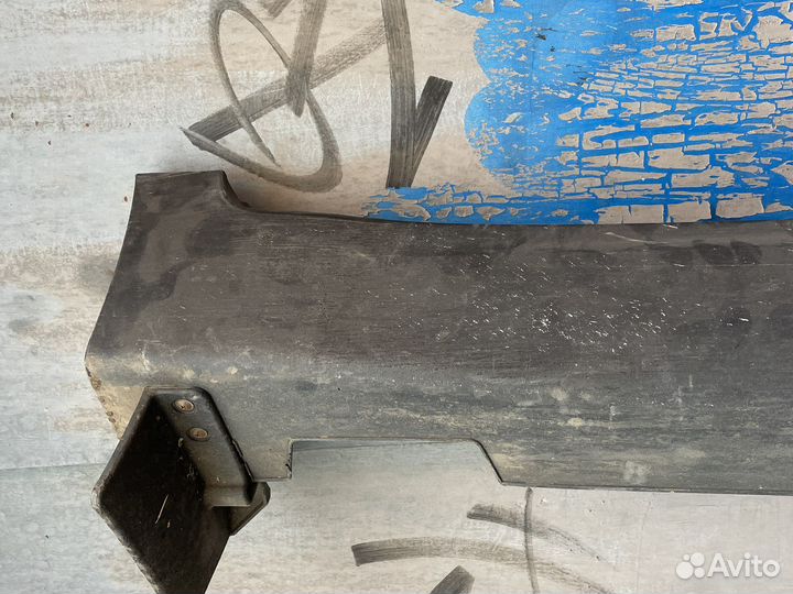 Накладка правого порога Kia Sportag