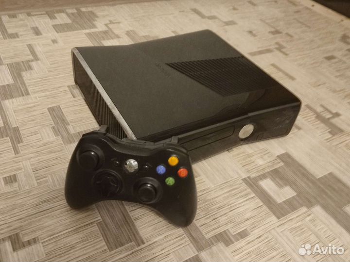Xbox 360 S