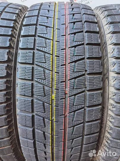 Bridgestone Blizzak Revo2 215/55 R17 98V
