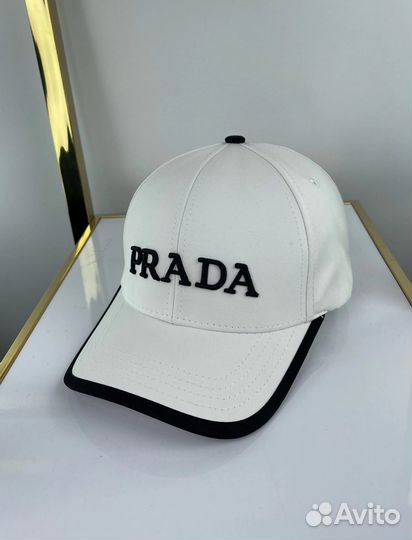 Кепка женская Prada