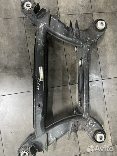 Подрамник (балка) AMG на w205