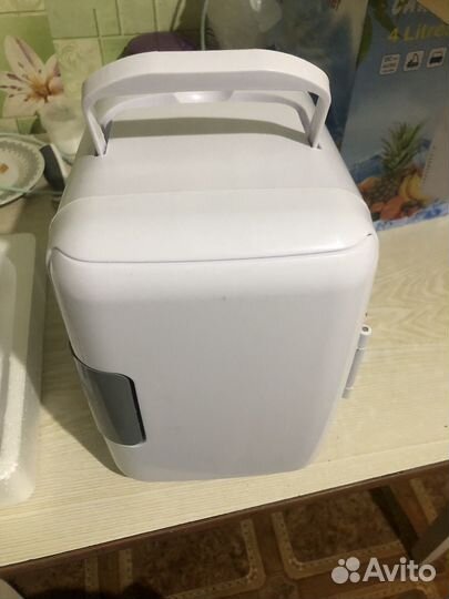 Дорожный мини холодильник