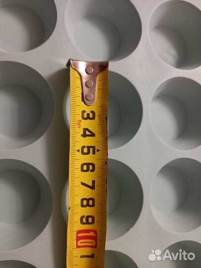 Силиконовая форма 24 ячейки мало б/у