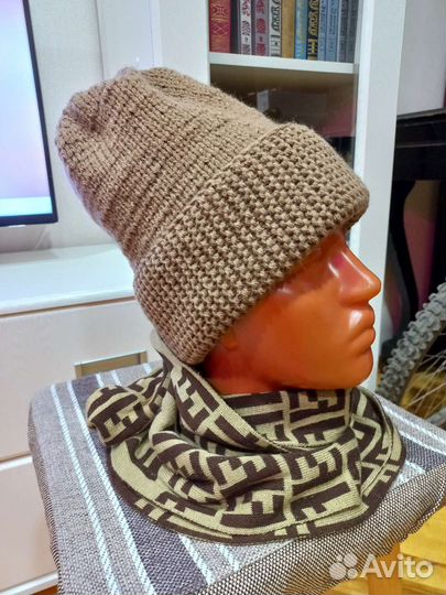 Шапка связана вручную hand made