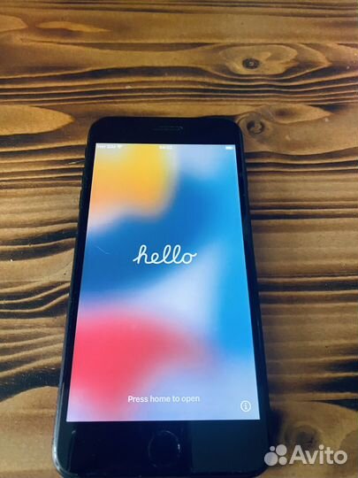 Телефон iPhone 7 plus