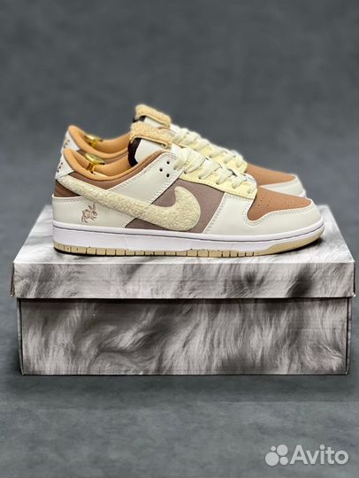 Кроссовки Nike