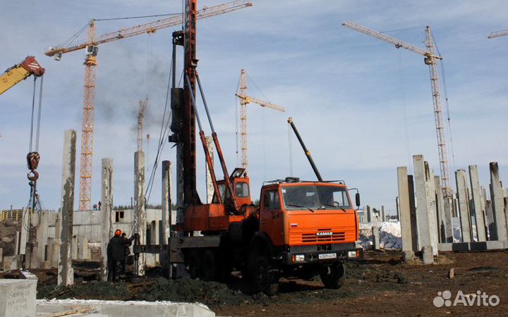 Сваебойная установка Башстрой УГМК-12, 2023