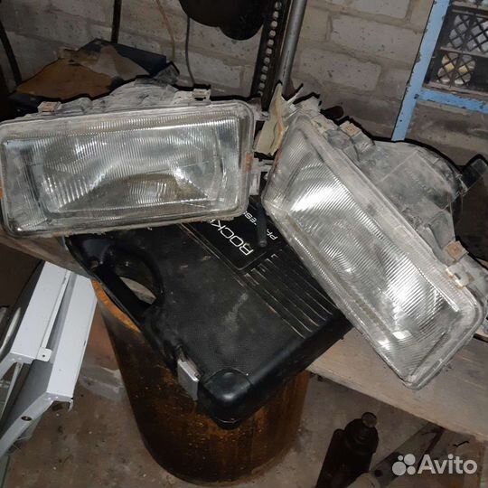 Фары ауди 80