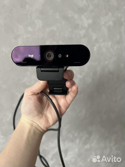 Веб камера Logitech brio