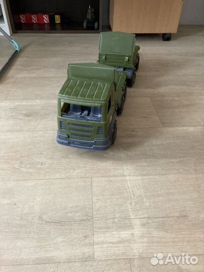 Машина с прицепом полесье