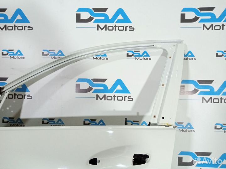 Дверь передняя левая Mercedes W204 из Японии