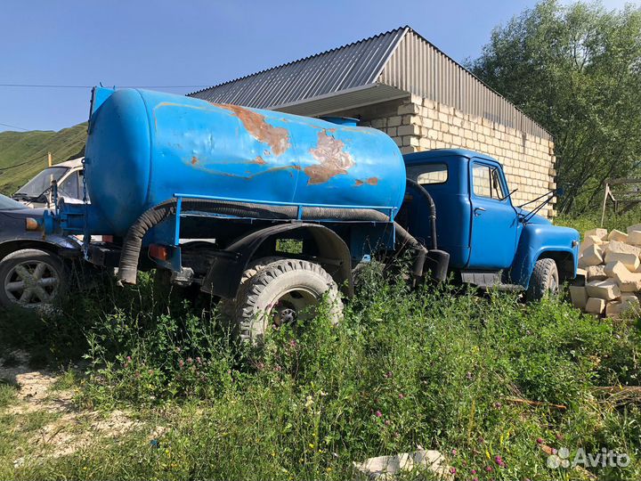 Крыло переднее левое